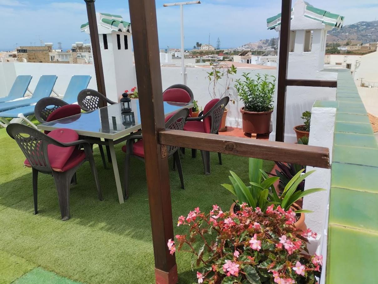 Вілла Casa Con Terraza Privada Нерха Екстер'єр фото