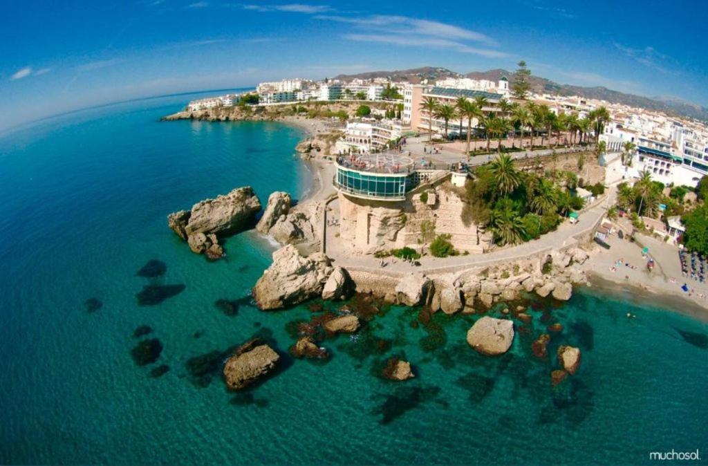 Вілла Casa Con Terraza Privada Нерха Екстер'єр фото